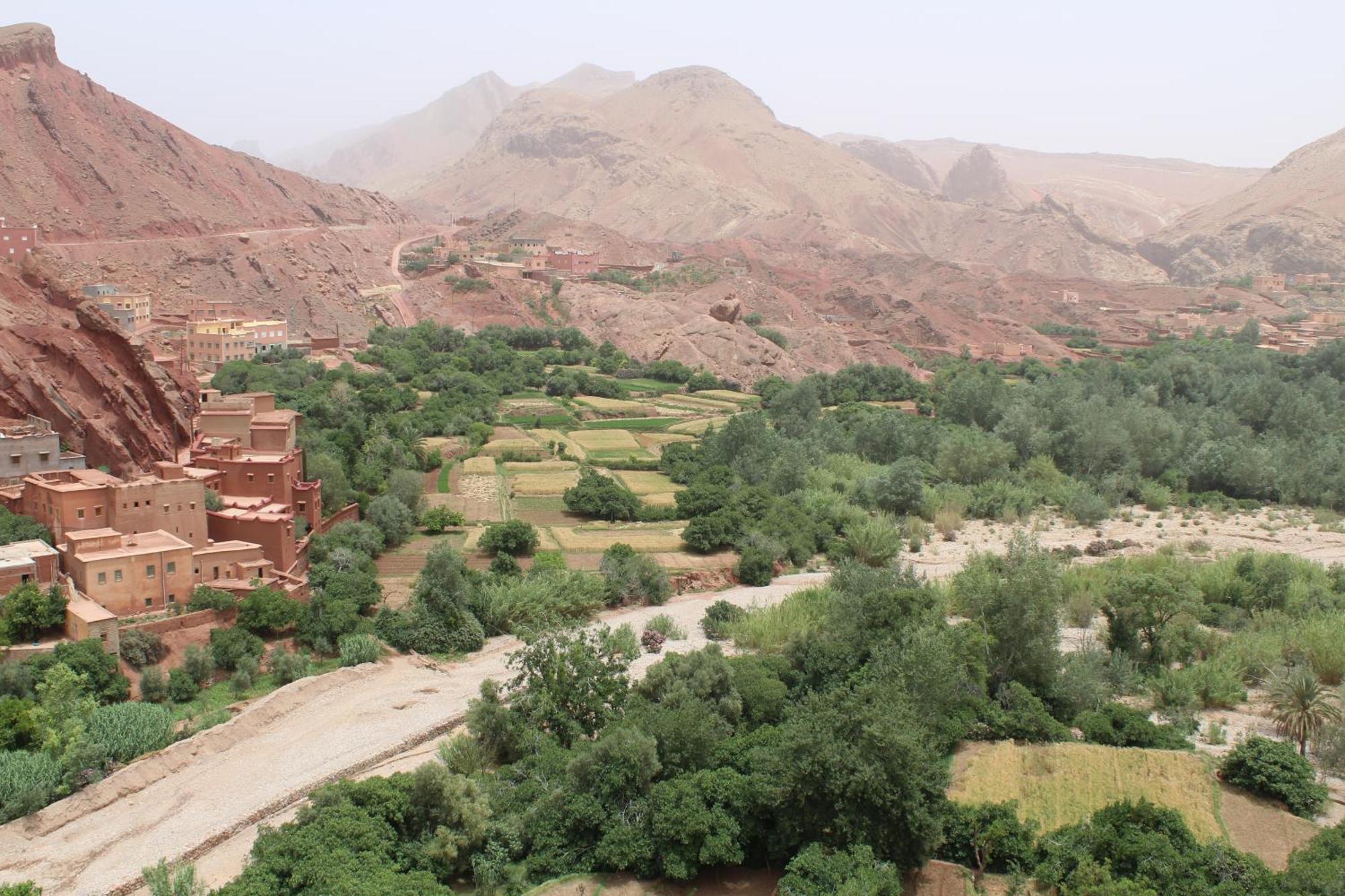 Labyrinth Kasbah Dades Hotel Aït Ben Ali Exterior photo